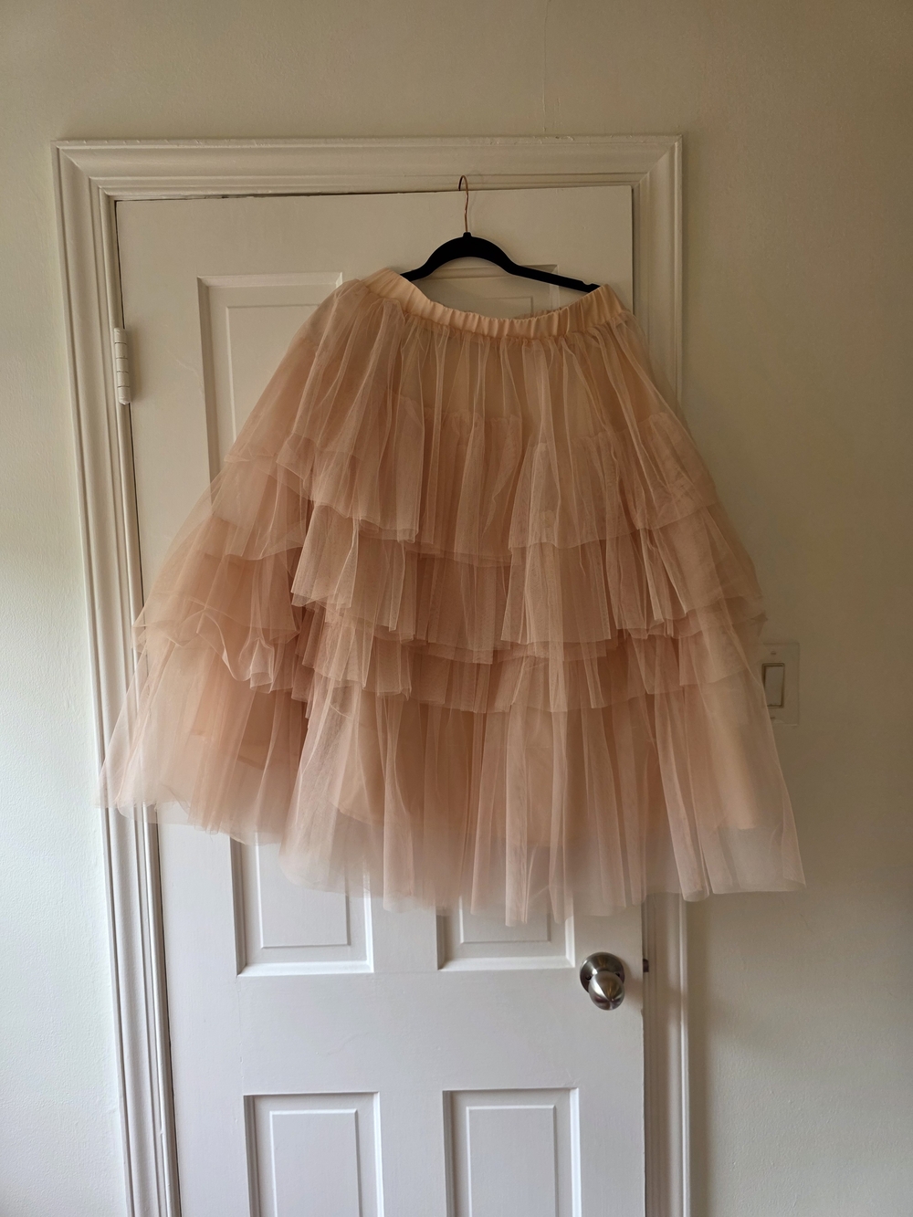 Chicwish Layered Tulle Midi Skirt in Blush Pink